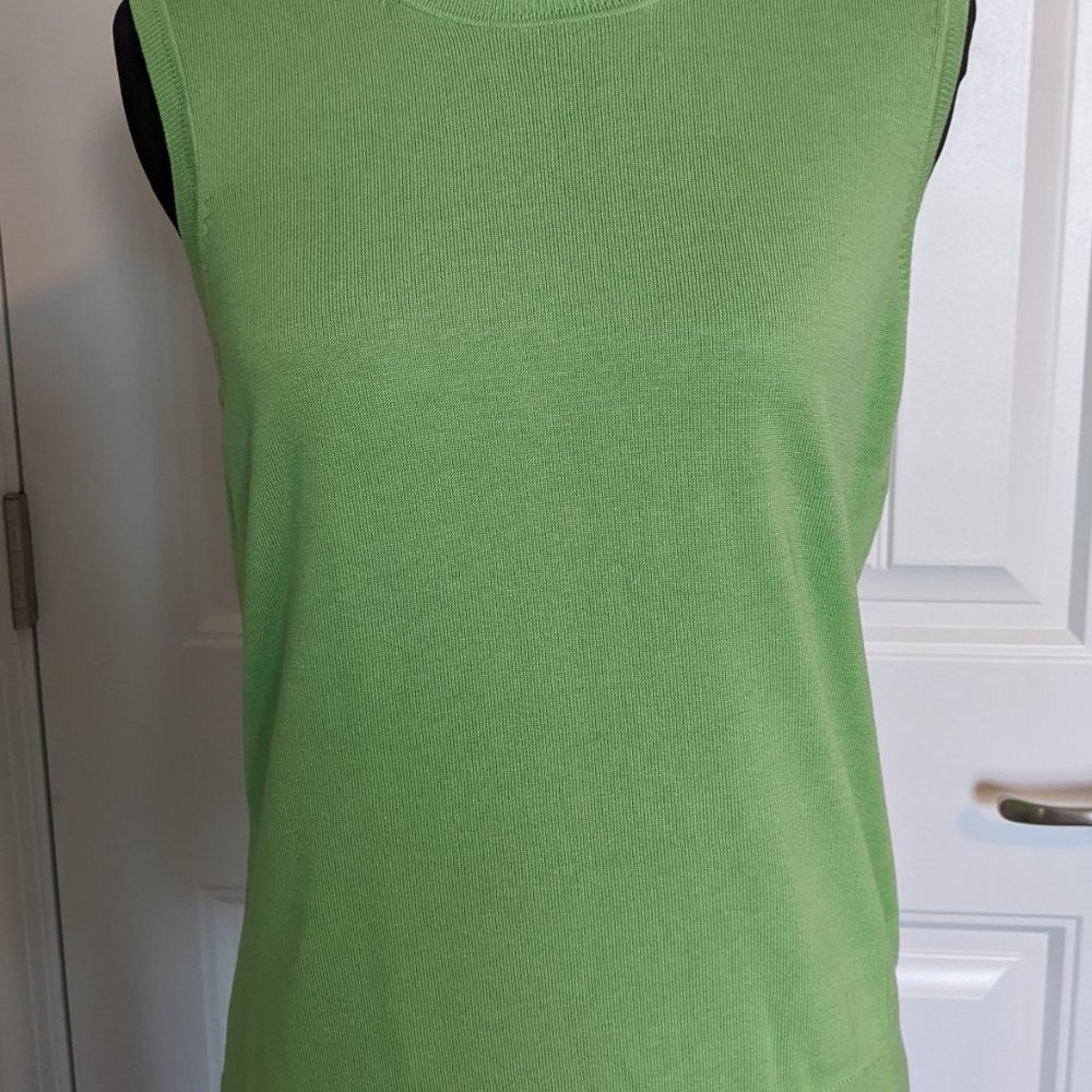 346 Brooks Brothers Sleeveless Sweater